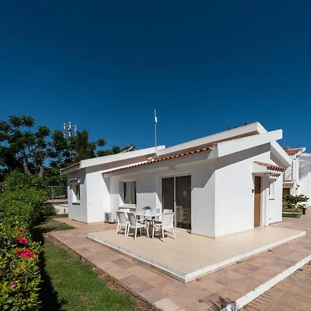 Penzion Fig Tree Z 4*