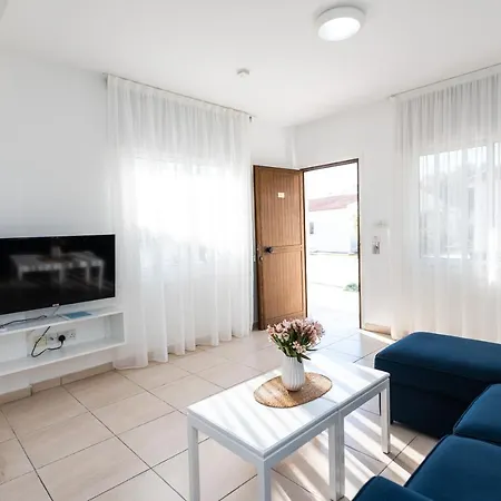 Fig Tree Z Guest house 4*