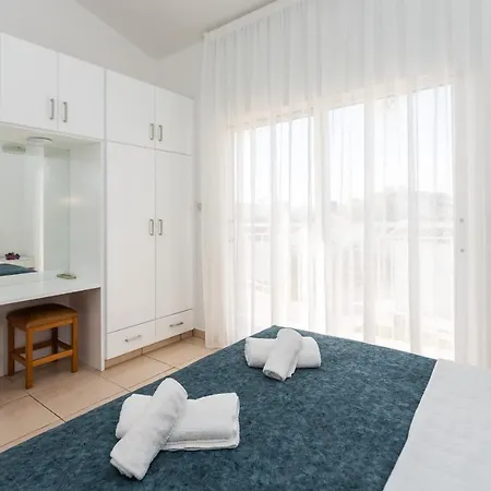 Guest house Fig Tree Z