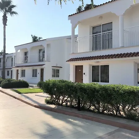 Fig Tree Z 4* Paralimni