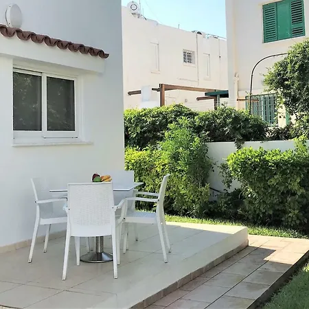 Fig Tree Z 3* Паралимни