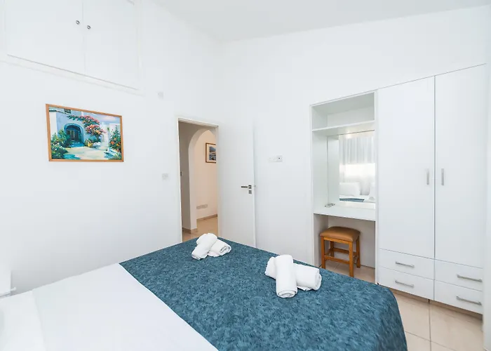 Pensionat Fig Tree Z 4*