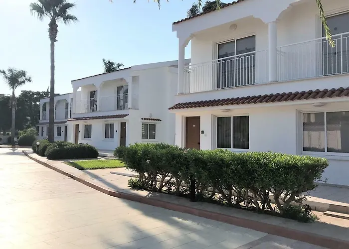 Fig Tree Z 4* Paralimni